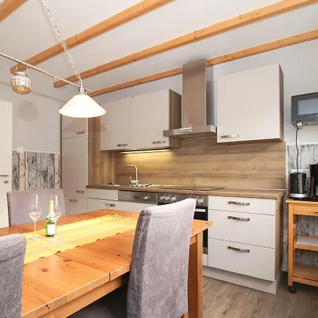 Ferienhaus-kranich Casa de Férias *